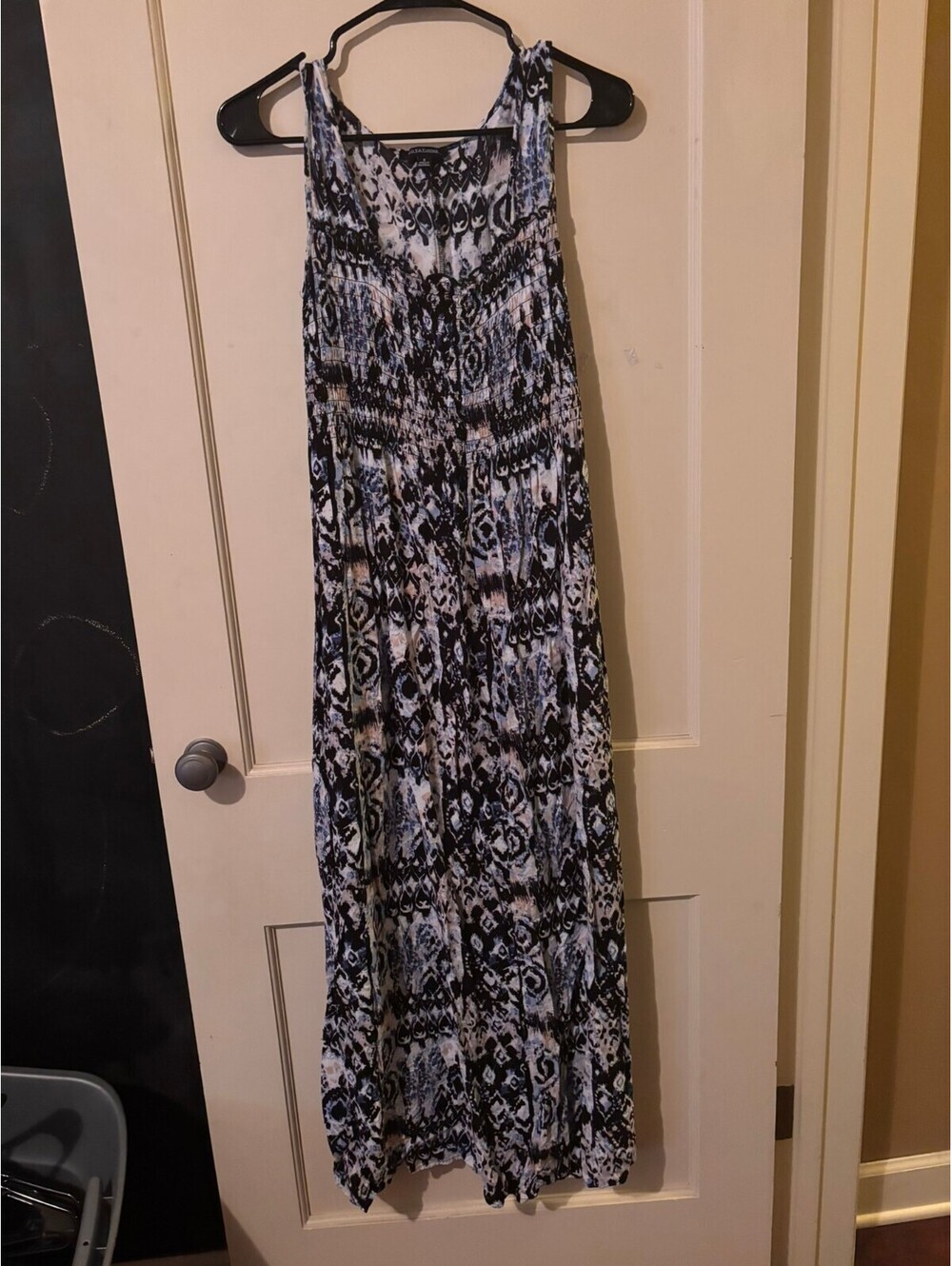 Notations Sleeveless Maxi Dress Size S with Blue and White Pattern